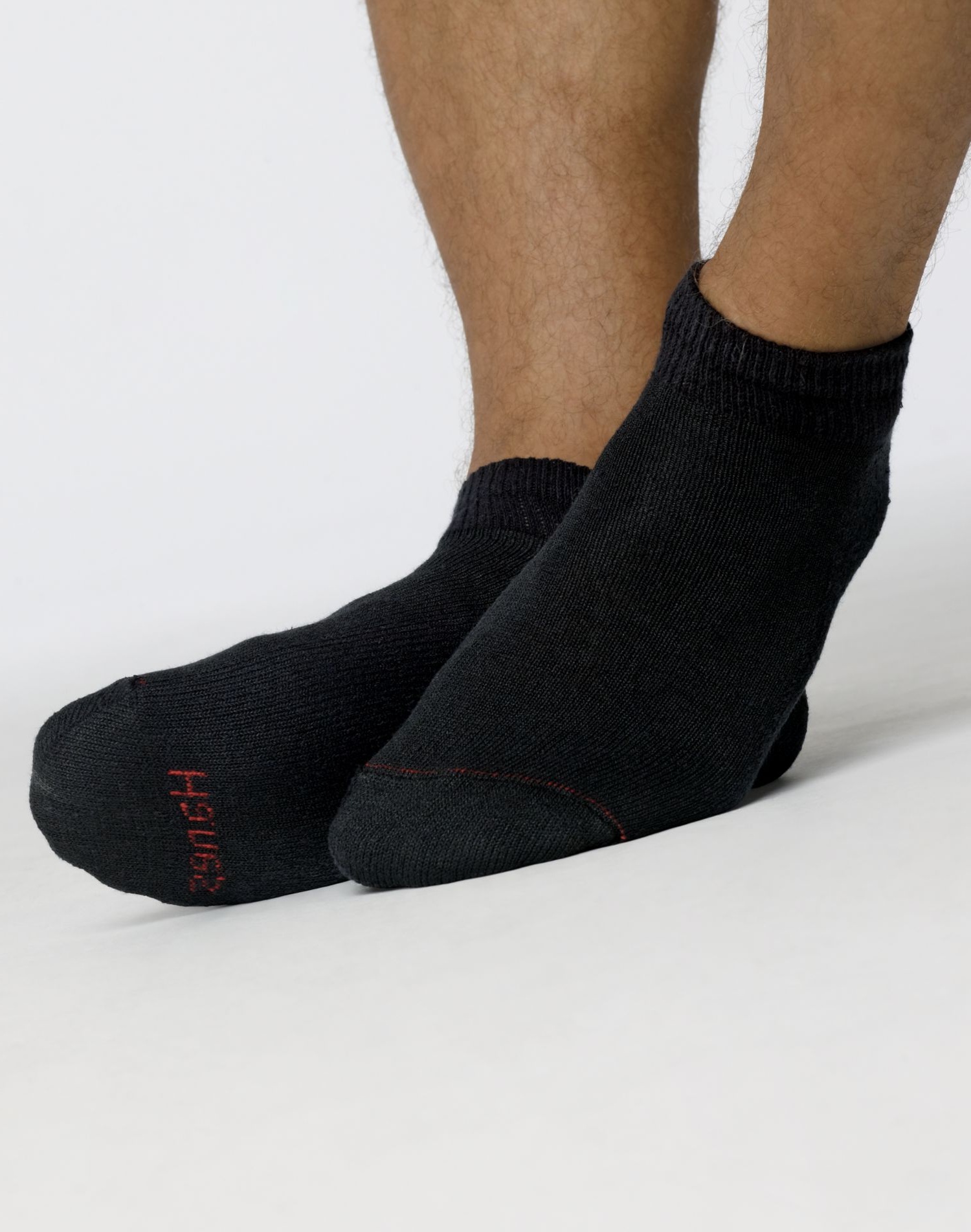 188/6B Hanes Men's Cushion Low Cut Black Socks